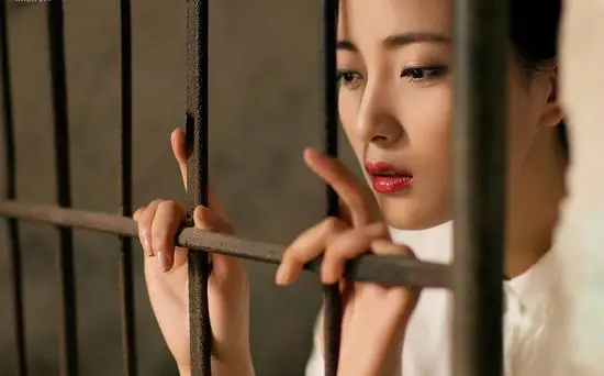 西檬之家字母圈女王的权力与臣服:探索健康关系的秘密 一