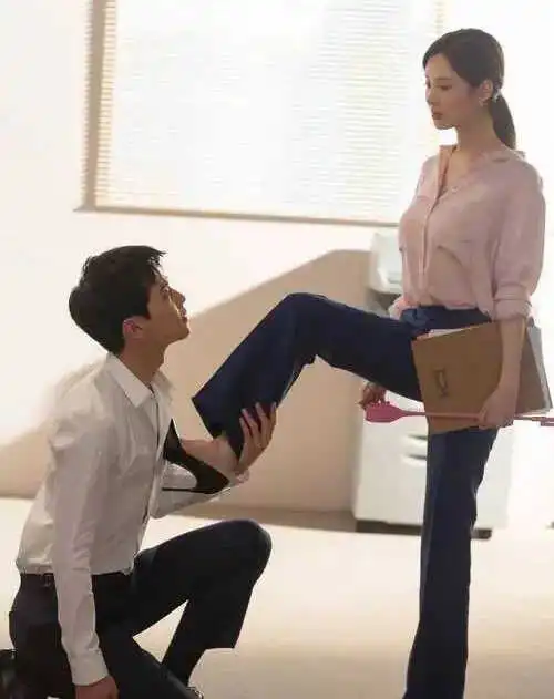 西檬之家m倾向是什么?探索你在字母圈中的角色与身份 一